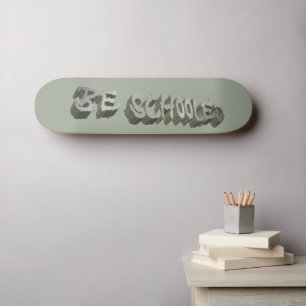 Skateboard B. Blanco-Gris escolarizado