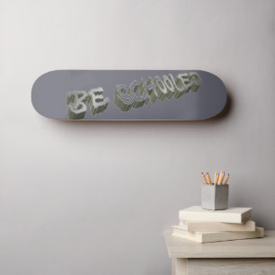 Skateboard B Gris-blanco escolar