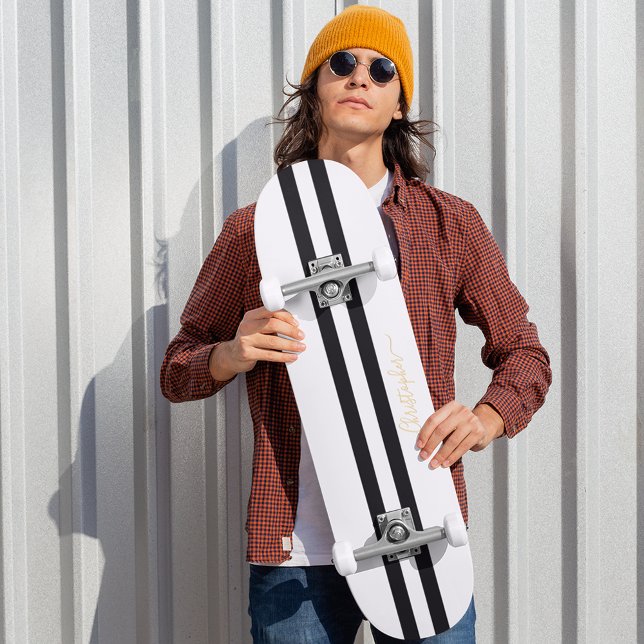 Skateboard Bandas de Carreras blanca dorada clásicas (Gold Monogram Classic Black White Racing Stripes Skateboard)