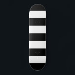 Skateboard Bandas Horizontal Negra Y Blanca<br><div class="desc">Las audaces rayas gráficas en blanco y negro, de estilo horizontal o vertical, son un estilo gráfico clásico y moderno que siempre le da un gran regalo personalizado a usted o a alguien especial en su lista, lo que seguro que impresionará en cualquier ocasión festiva. Envíenos un correo electrónico a...</div>
