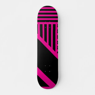 Skateboard Bandas triangulares en magenta y negro