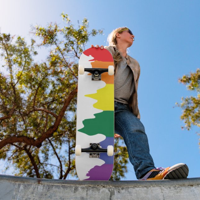 Skateboard Bandera arcoiris del orgullo gay que corre pintura (Exterior 1)