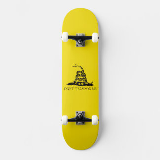 Skateboard Bandera de la serpiente de cascabel de Gadsden: Gu