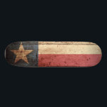 Skateboard Bandera del estado de Tejas en grano de madera<br><div class="desc">No dude en para modificar el diseño según sus propias preferencias. Usted puede cambiar la ubicación del diseño, la orientación, los colores de fondo y el tamaño. También, usted puede añadir su propio texto, o el lema fijó su fuente, ubicación y tamaño, toda para crear el último regalo personal para...</div>