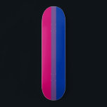 Skateboard Bandera del Orgullo Bisexual<br><div class="desc">La bandera del orgullo bisexual fue diseñada en 1998 para darle a la comunidad bisexual su propio símbolo comparable a la bandera del orgullo gay de la comunidad LGBT más grande y aumentar la visibilidad de los bisexuales, tanto entre la sociedad como dentro de la comunidad LGBT. La franja rosa...</div>