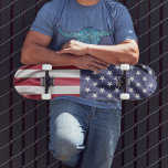 Skateboard Bandera estadounidense<br><div class="desc">Estrellas,  rayas,  rojas,  blancas,  azules,  banderas estadounidenses</div>