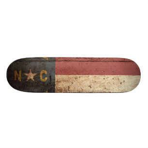 Skateboard Bandera estatal de Carolina del Norte en grano de