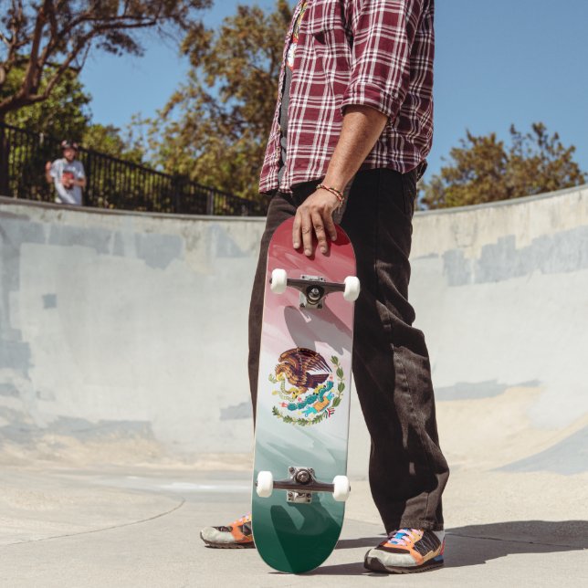 Skateboard Bandera Estilizada de México (Exterior 2)