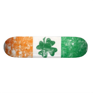 Skateboard Bandera irlandesa Rummaged