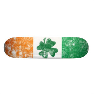 Skateboard Bandera irlandesa Rummaged
