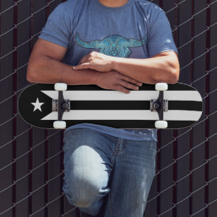 Skateboard Bandera Negra de Puerto Rico