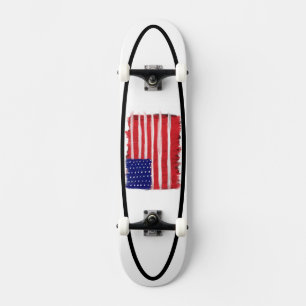 Skateboard Bandera pintada al estilo arte popular