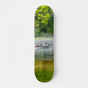 Skateboard Barco Pesquero En Movimiento
