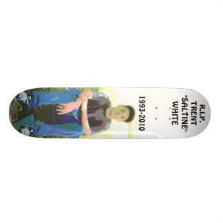 SKATEBOARD BLANCO DE TRENT DE R.I.P