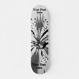Skateboard blanco y negro salpica estilo abstracto del arte