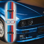 Skateboard BMW M estriberas y arte del ventilador de riñones,<br><div class="desc">BMW M rayas y riñones en patineta blanca. Un ventilador para los amantes de los coches.</div>