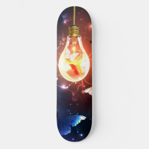 Skateboard Bombilla brillante con mariposas nocturnas