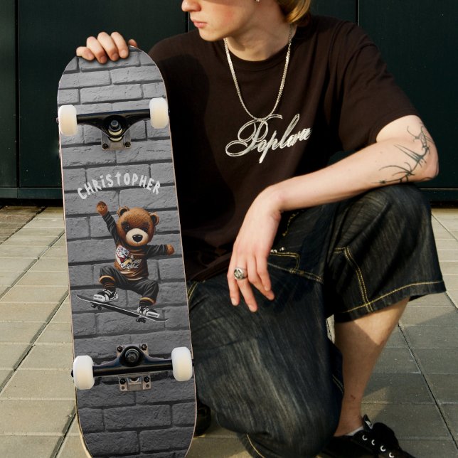 Skateboard Boys Skateboarding Teddy Bear Brick Wall Nombre (Boys Skateboarding Teddy Bear Brick Wall Name Skateboard)