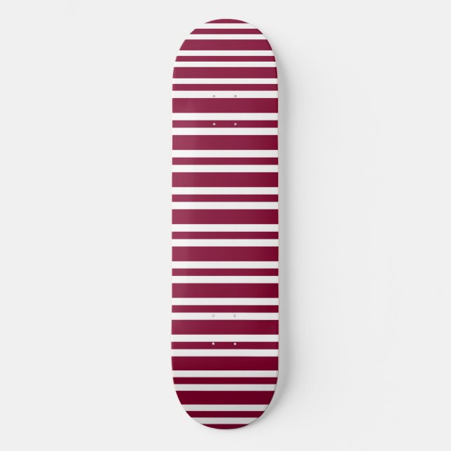 Skateboard Burgundy White Stripes Seamless Pattern (Anverso)