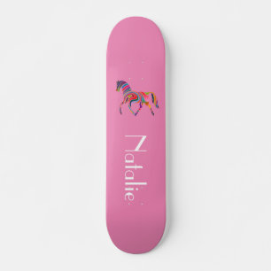 Skateboard Caballo arco iris rosa - tu nombre