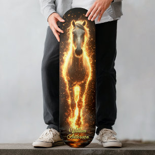Skateboard Caballo Brillante Ígneo