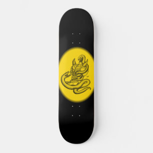 Skateboard Calavera - cabezas del diablo con serpiente