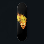 Skateboard Calavera de fuego llamativo<br><div class="desc">Este diseño puede personalizarse eligiendo la opción de personalizar para agregar texto o realizar otros cambios.</div>