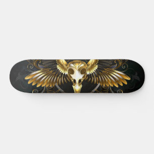 Skateboard Calavera de pájaro dorado sobre fondo negro