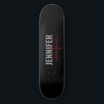 Skateboard Caligrafía Elegante Llanura Añadir nombre propio<br><div class="desc">¿Buscando una caligrafía hermosa con una letra estética? Este diseño simple y llamativo es para ti. Este producto,  especialmente diseñado para el matrimonio y el uso del apellido familiar,  impresiona inmediatamente a los que lo ven. El diseño elegante y refinado reflejará inmediatamente la calidad de su relación y familia.</div>