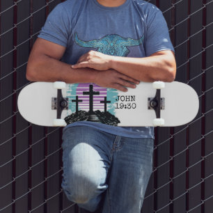 Skateboard Calvario Gólgota está terminado Cristiano moderno