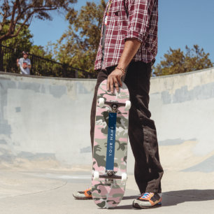 Skateboard Camuflaje rosa y verde Personaliza tu nombre