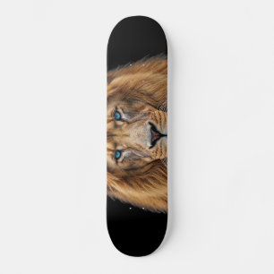 Skateboard Cara de León Majestuoso con Ojos Azules   Anima Fa