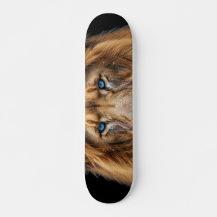 Skateboard Cara de León Majestuoso con Ojos Azules Anima Fa