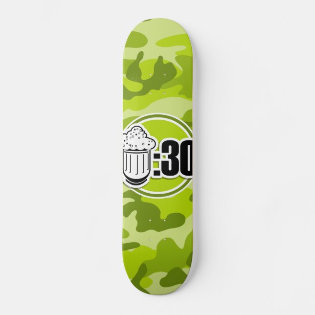 Skateboard Cerveza divertida: 30, camo verde brillante, camuf (Anverso)