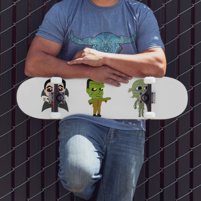 Skateboard Chibi vampire, monstruo y mummy (Exterior 3)