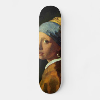Skateboard Chica con el arete de perla
