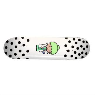 Skateboard Chica del científico