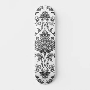 Skateboard Chinoiserie Floral Negro y Blanco Acuarela