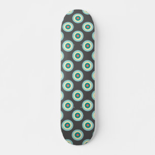 Skateboard Círculos de combinación grises de Shirley Taylor