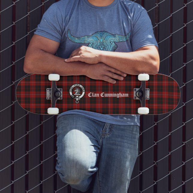 Skateboard Clan Cunningham Badge & Tartan (Exterior 3)