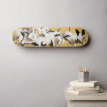 Skateboard Clásico rico en aves de rebaño japonés<br><div class="desc">Esta imagen está basada en la pintura vintage japonesa de grúas (siglo XVIII) de Ishida Yutei. Imagen original de dominio público del Instituto de Arte de Minneapolis.</div>