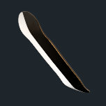 SKATEBOARD COCINA NEGRA Y BLANCA ANTIGUA<br><div class="desc">Arroje la mitad de la tubería de la manera en que es O... ¡Personalizar con TU PROPIO talento personal!</div>