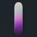 Skateboard colores de gradiente azul oscuro morado<br><div class="desc">Resumen de diseño gráfico azul púrpura y azul borroso con efecto de desenfoque gradiente. Ilustracion abstracto con diseño de desenfoque de gradiente</div>