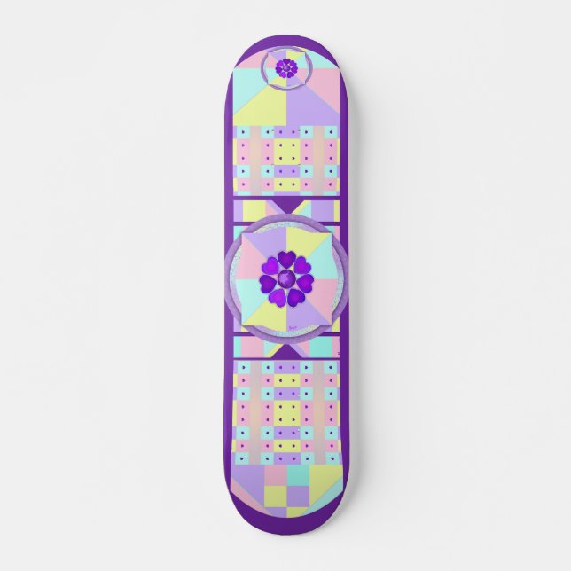 Skateboard Colores pasteles y corazones morados golpeando (Anverso )