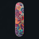 Skateboard Colorido y moderno patrón floral giratorio moda Gu<br><div class="desc">Este diseño moderno presenta un diseño floral colorido y moderno. regalos</div>