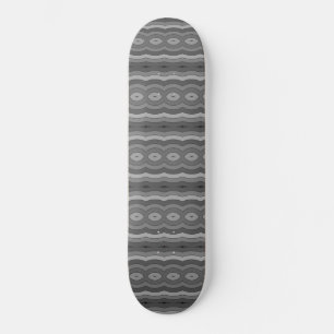 Skateboard con estampado negro y gris