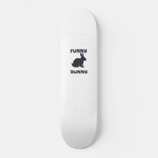 Skateboard Conejito gracioso