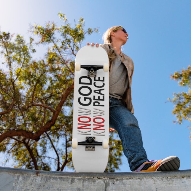 Skateboard Conozca a Dios. (Exterior 1)