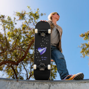 Skateboard Corazón arcoiris morado con estrellas La magia del