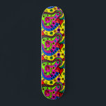 Skateboard Corazones del patrón de graffiti de Doodle colorid<br><div class="desc">Este diseño se puede personalizar eligiendo la opción personalizar para añadir texto o realizar otros cambios. Si este producto tiene la opción de transferir el diseño a otro artículo, asegúrese de ajustar el diseño para que se ajuste si es necesario. Contáctame en colorflowcreations@gmail.com si deseas tener este diseño en otro...</div>